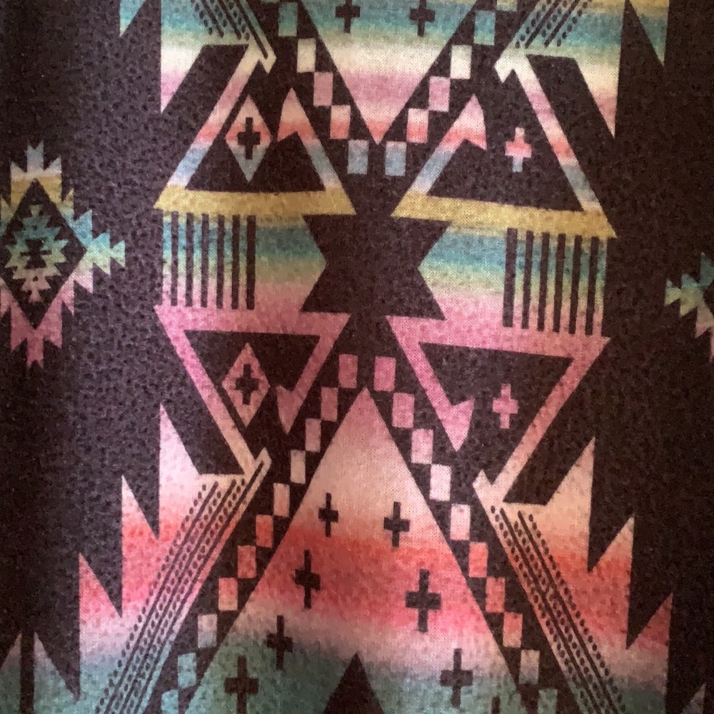 Aztec long sleeve - Picture 2 of 5